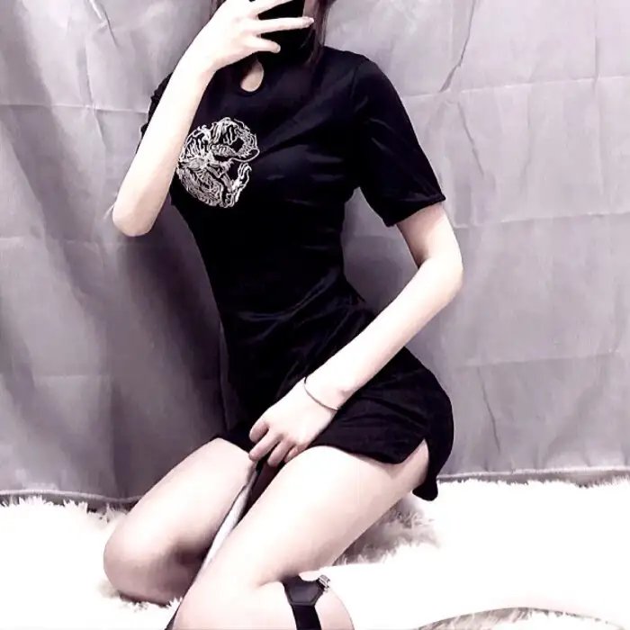 四人帮翻转校园